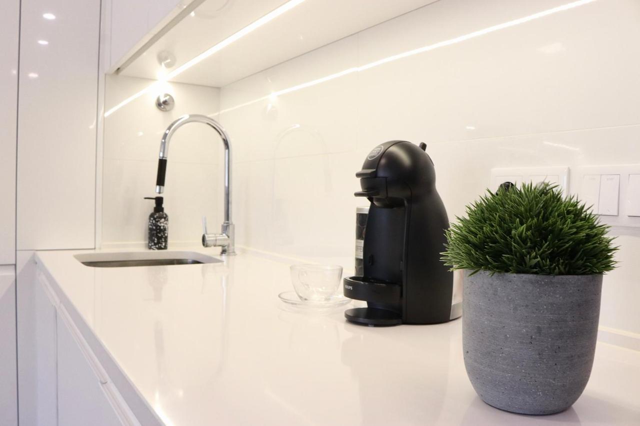 Avenida Loft- By Onartstays
